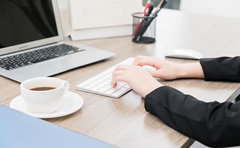 注冊(cè)公司時(shí)，選擇一般納稅人或小規(guī)模納...