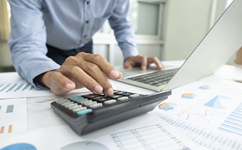 注冊(cè)化妝品公司時(shí)的注意事項(xiàng)